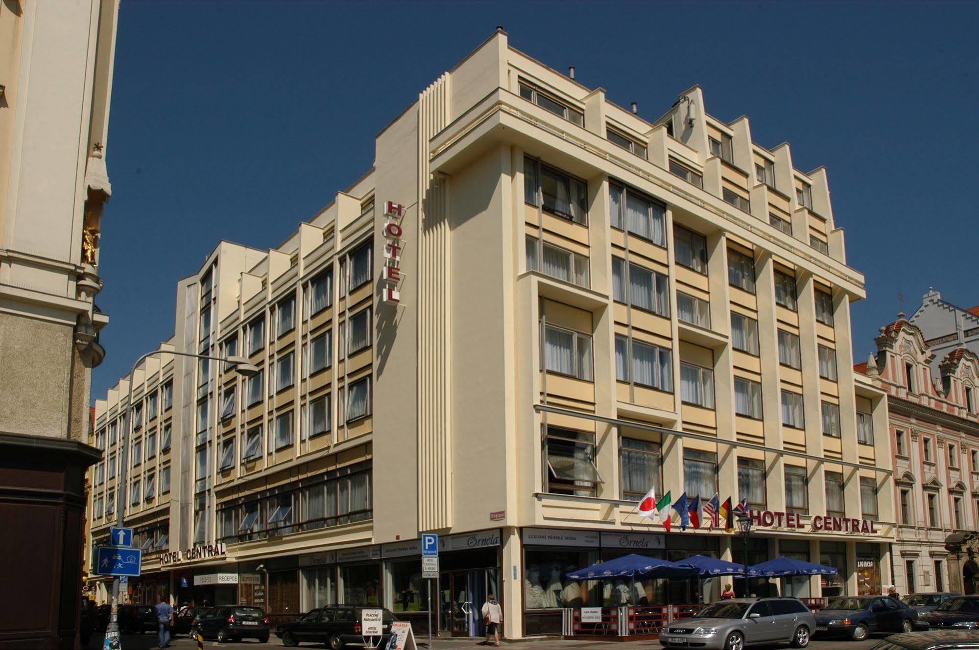 Hotel Central Pilsen Exterior photo